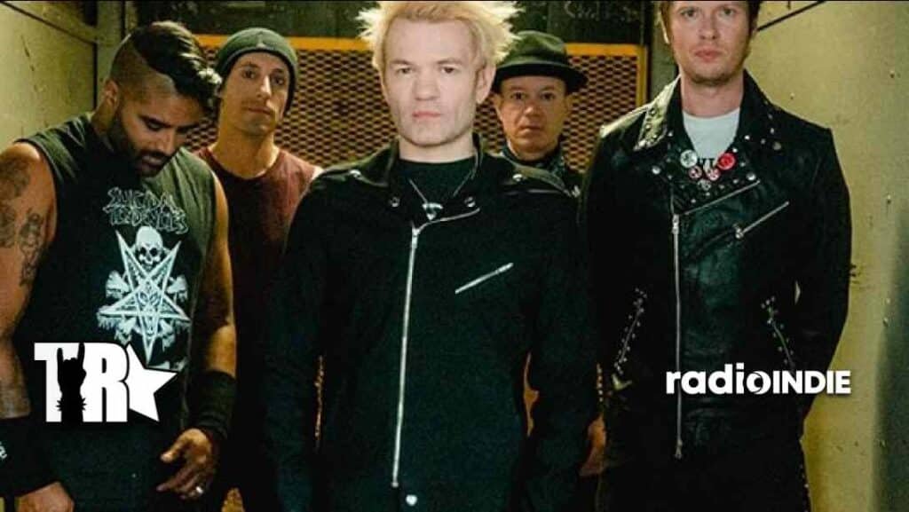 Lo nuevo de SUM 41 trata sobre la depresión y un fuerte descargo social. sum 41 1581462835.7147322.2560x1440 1