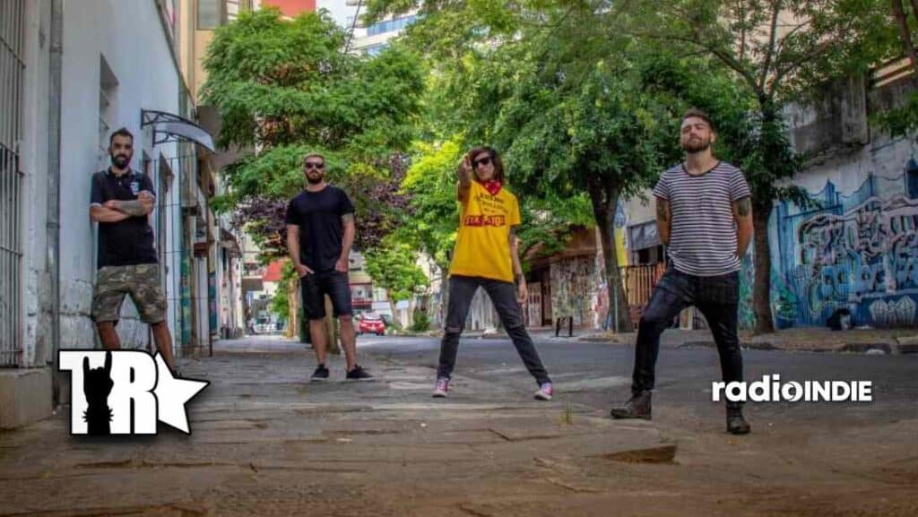 MALA ESPINA presenta RUMBO AL CEMENTERIO el segundo corte UN MUNDO MEJOR. unnamed 1 12 1