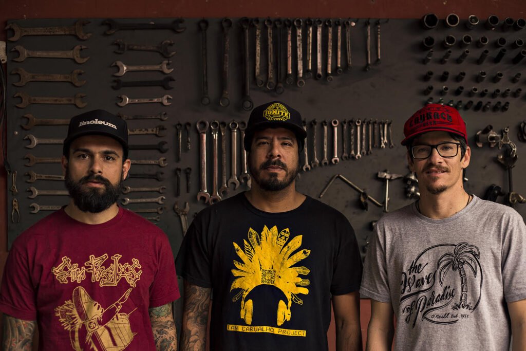 Escucha MASS HYSTERIA, nuevo disco de la banda punk END OF PIPE unnamed 8 2
