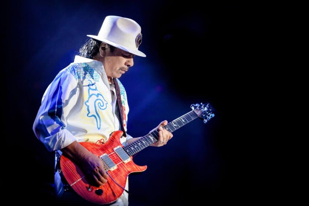 CARLOS SANTANA lanzó su esperado álbum “BLESSINGS AND MIRACLES” unnamed 14 scaled 1