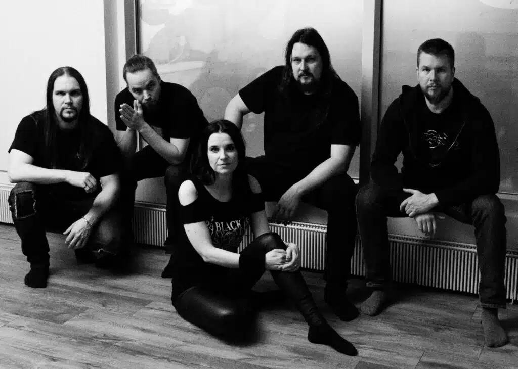 AMOTH presenta su nuevo álbum “The Hour Of The Wolf” 84394209 10158688496808274 5416221267999064064 n 1