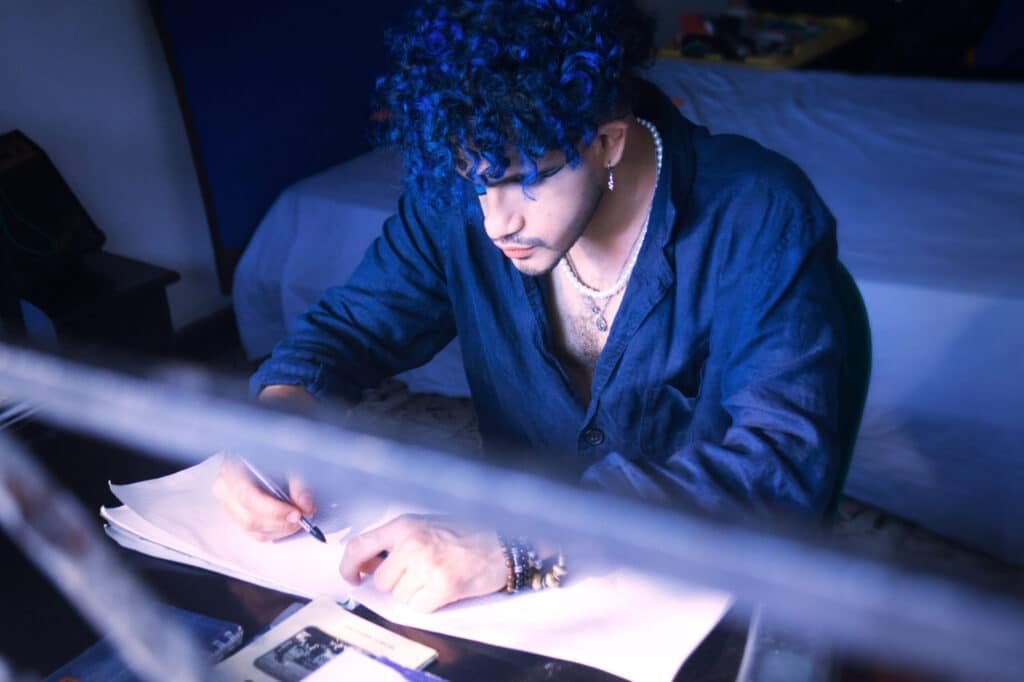 El Perro Azul presenta una canción para escuchar cuando todo se va a la mierda foto 1 scaled 1