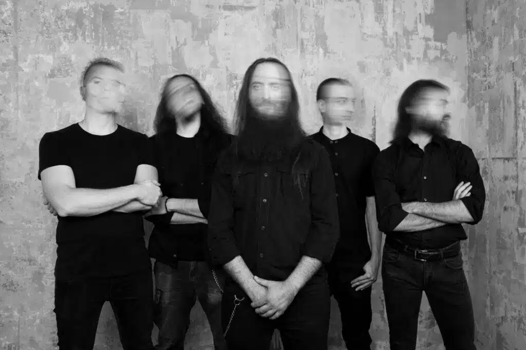 Banda Doom Metal llamada "SHORES OF NULL ICYMI" nos presenta su nuevo video musical 'My Darkest Years'. 3 DecOKHmd 1