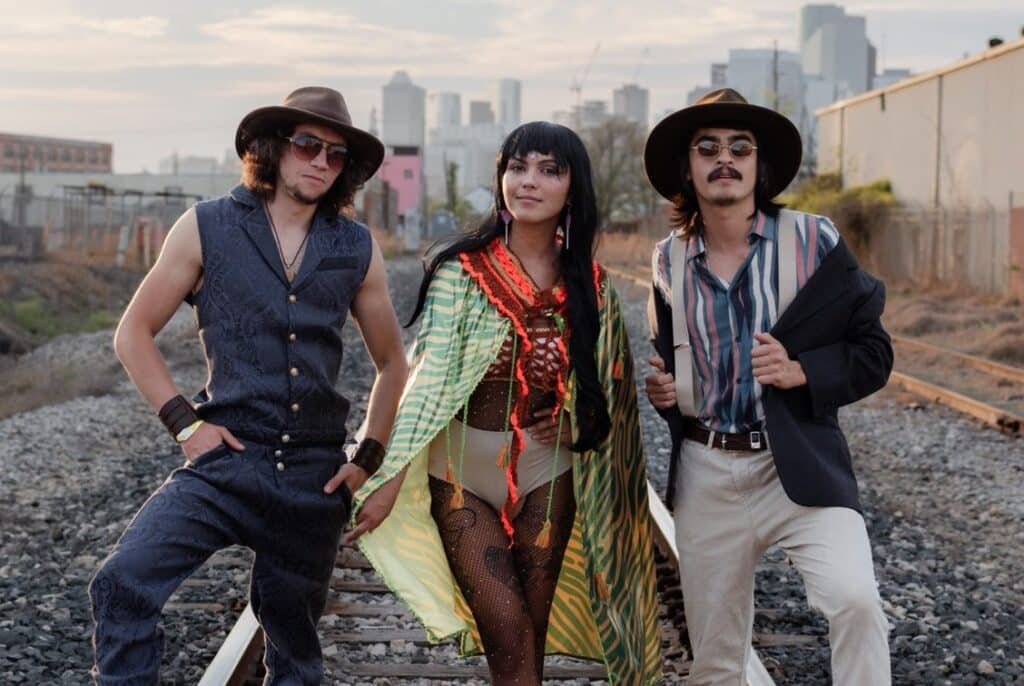 BALTHVS sorprende con ‘Ojos Verdes’ su nuevo EP ecléctico y psicodélico BALTHVS 1 1