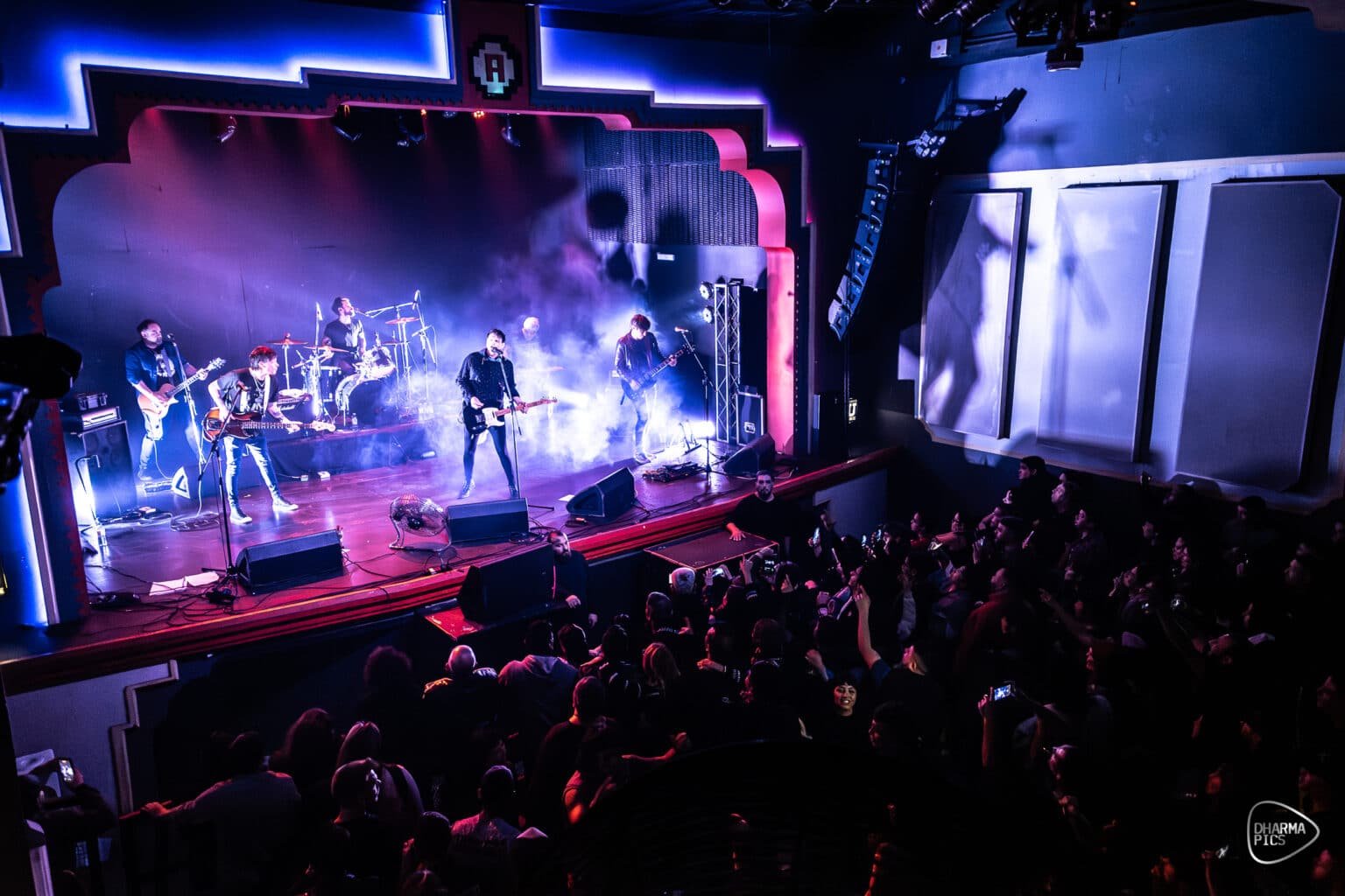 Jóvenes Pordioseros Arrasa en Auditorio Oeste con un Show Electrizante jovenesoeste 6