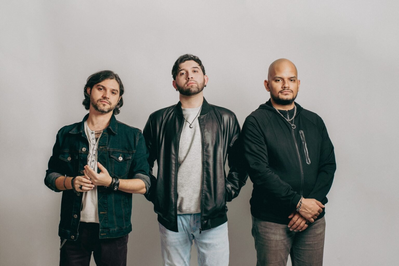 La banda de rock panameña Adamant estrena ‘Nueva Rosa’, el despertar de una nueva consciencia humana adamant nueva rosa 1