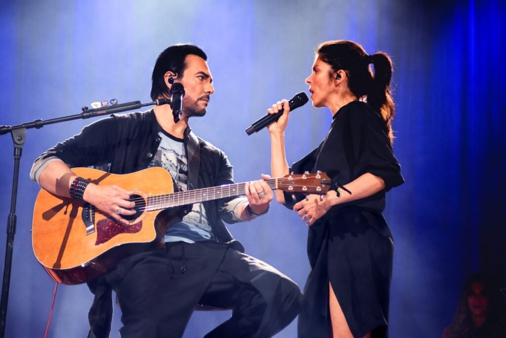 BETO CUEVAS revive el himno “MENTIRA” junto a ELY GUERRA y anuncia el lanzamiento oficial de un ÁLBUM ACÚSTICO beto cuevas dsc0700
