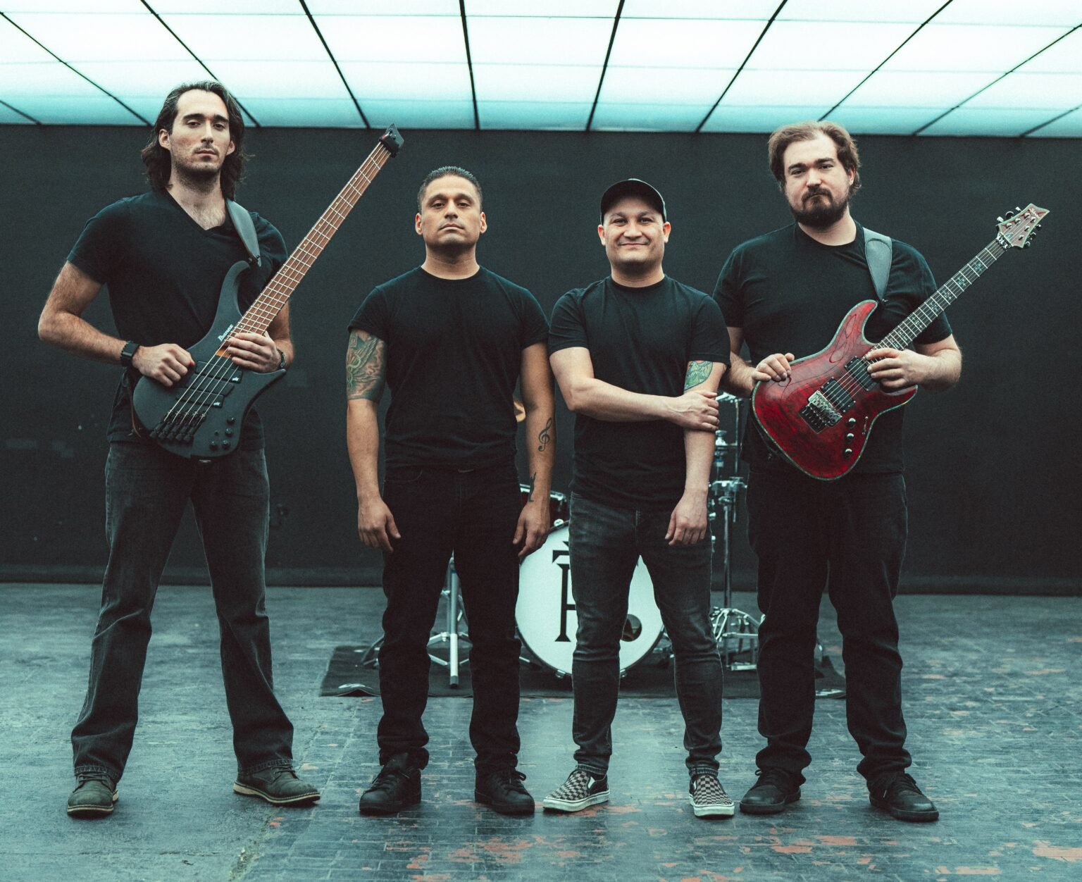 The Phoenix Within vuelve al ataque con “War Machines” tpw band pic