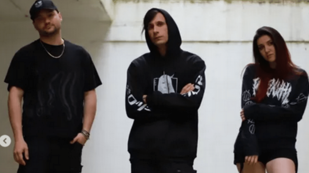 Entre amor y vértigo: el nuevo single de epoimóriròmiope dfdffd