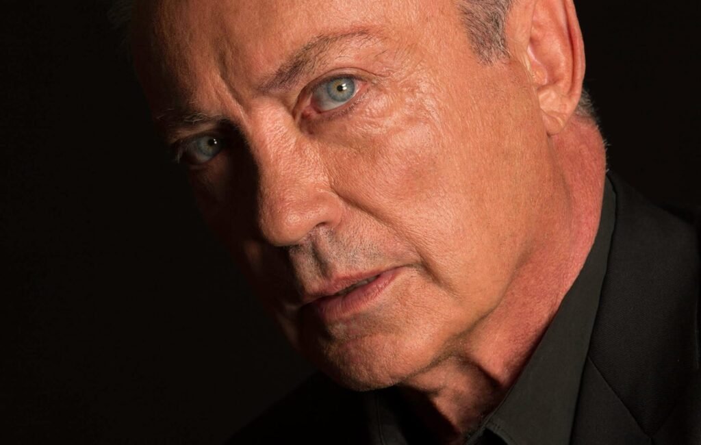 Udo Kier: Se va una leyenda: más de 250 películas y un legado eterno udo kier press 1392x884 4244714627