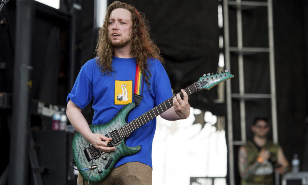 brady ebert turnstile 2017 2048x1363 52229867